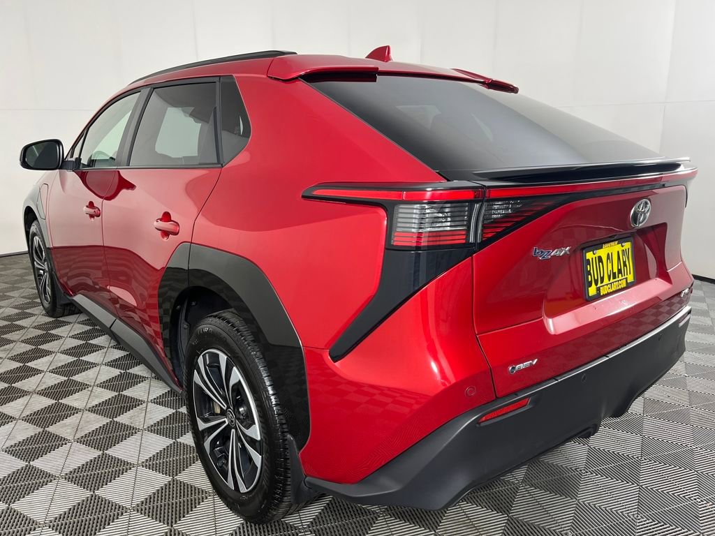 Used 2024 Toyota bZ4X XLE image 8