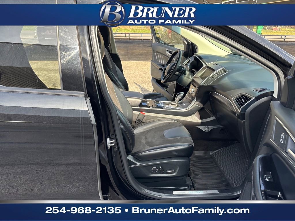 Used 2018 Ford Edge Sport w/ Equipment Group 401A image 16