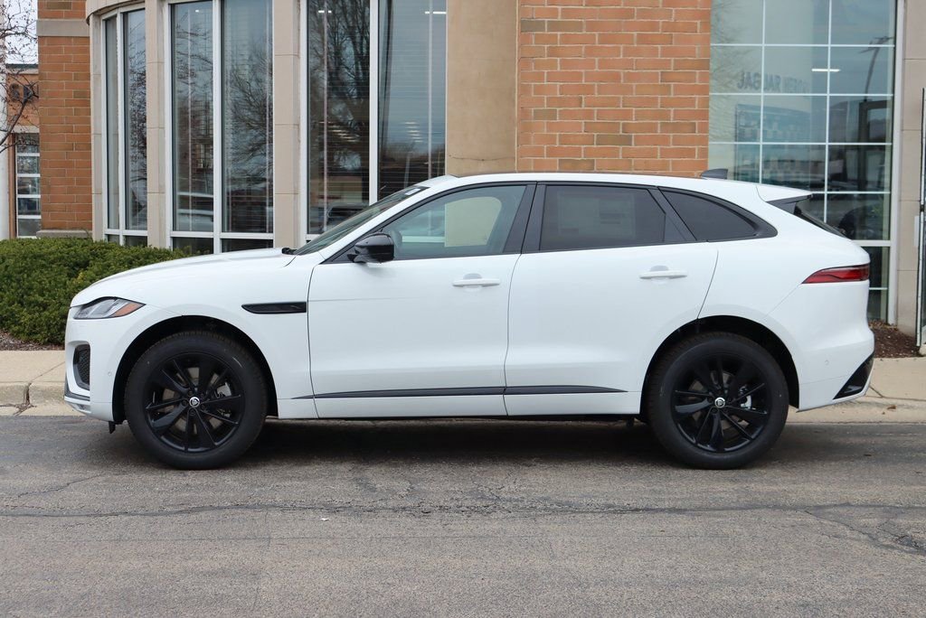 Used 2026 Jaguar F-PACE R-Dynamic S image 2