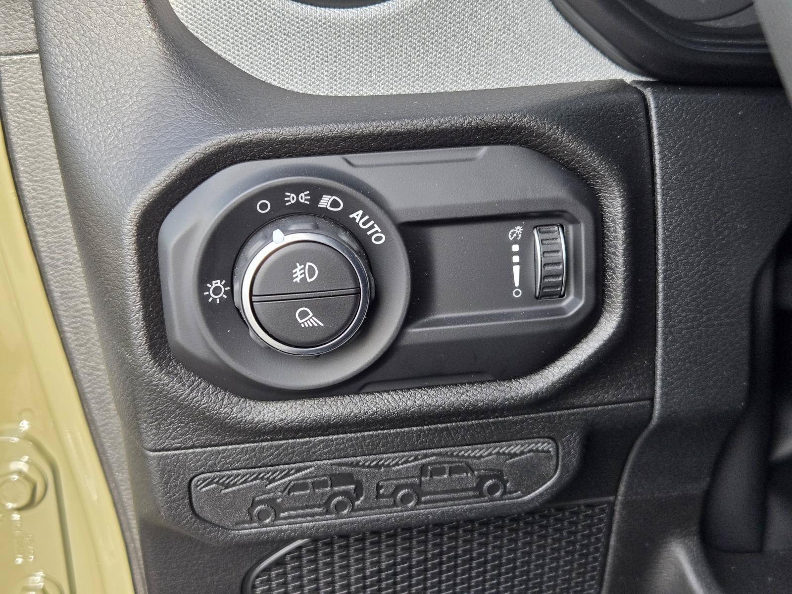 New 2026 Jeep Gladiator Sport AWD/4WD image 21