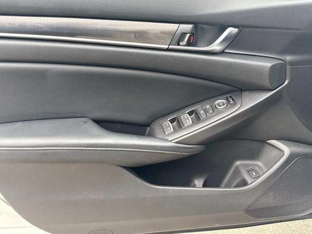 Used 2018 Honda Accord Sport image 23