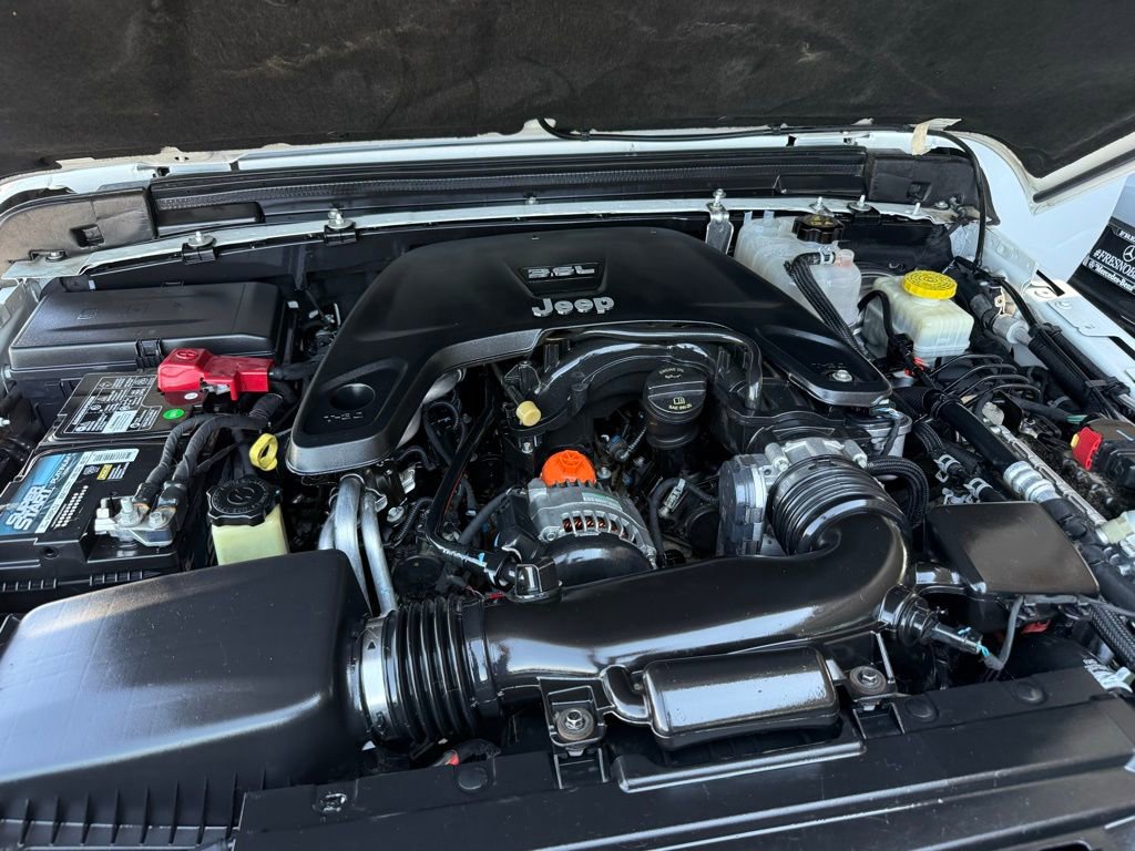 Used 2018 Jeep Wrangler Unlimited Sport S image 14