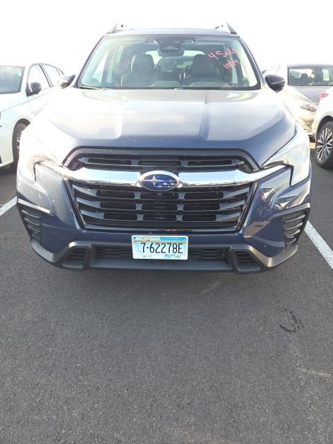Used 2024 Subaru Ascent Limited w/ Technology Package