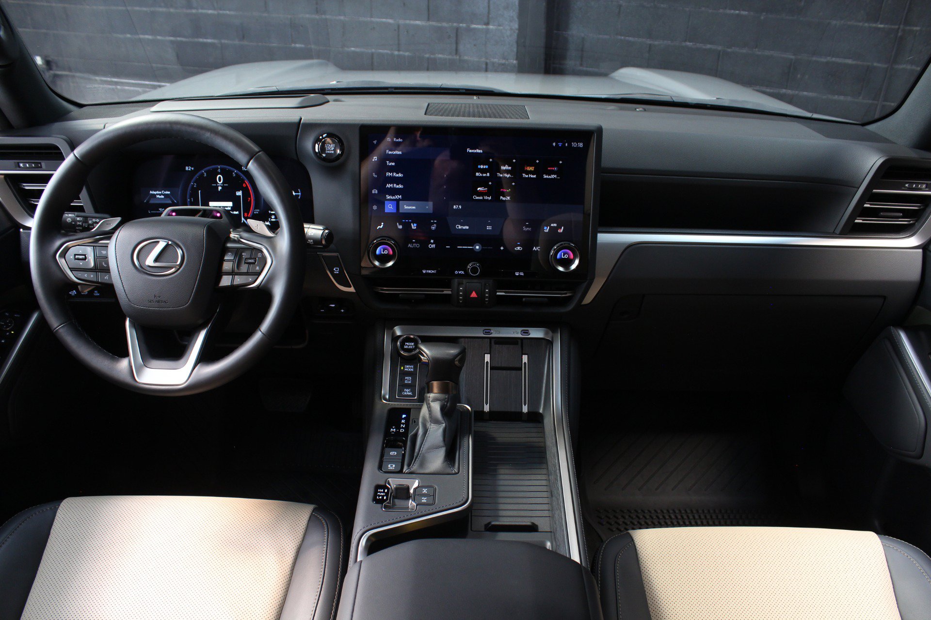 Used 2024 Lexus GX 550 AWD/4WD image 28