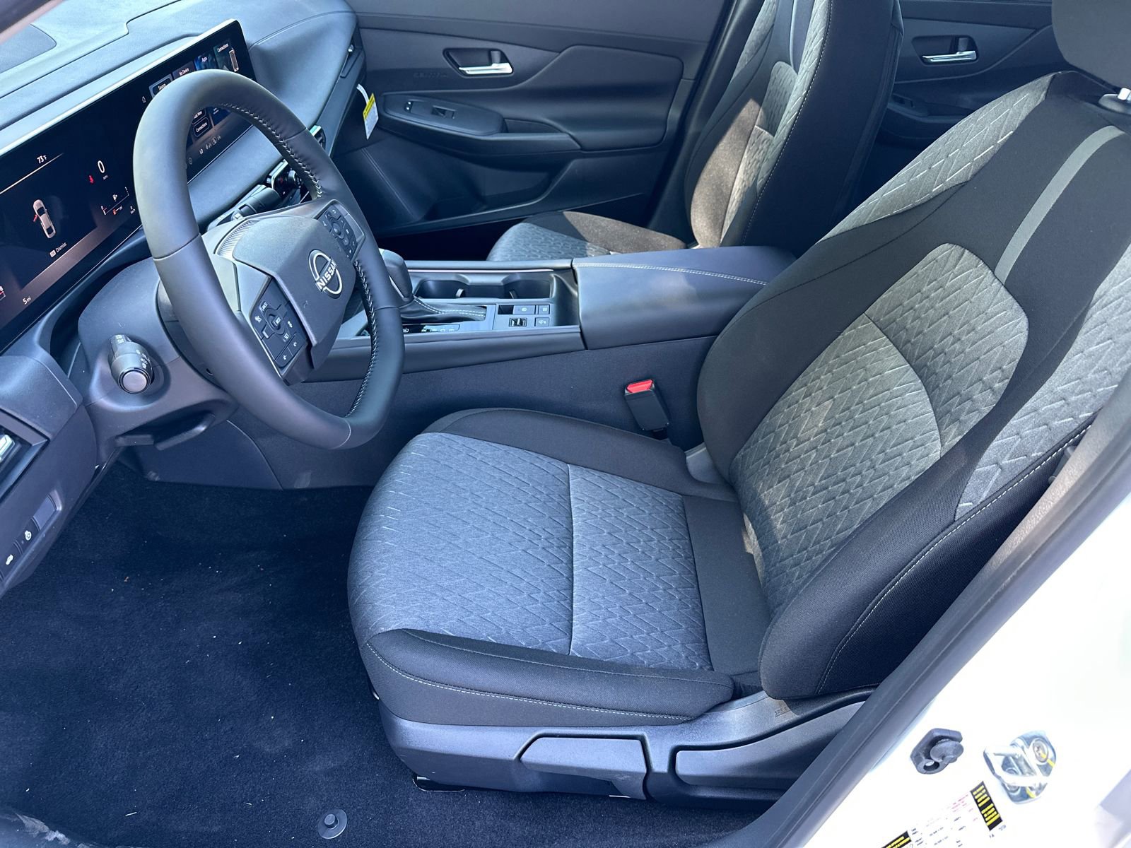 New 2026 Nissan Sentra SV w/ SV Convenience Package image 6