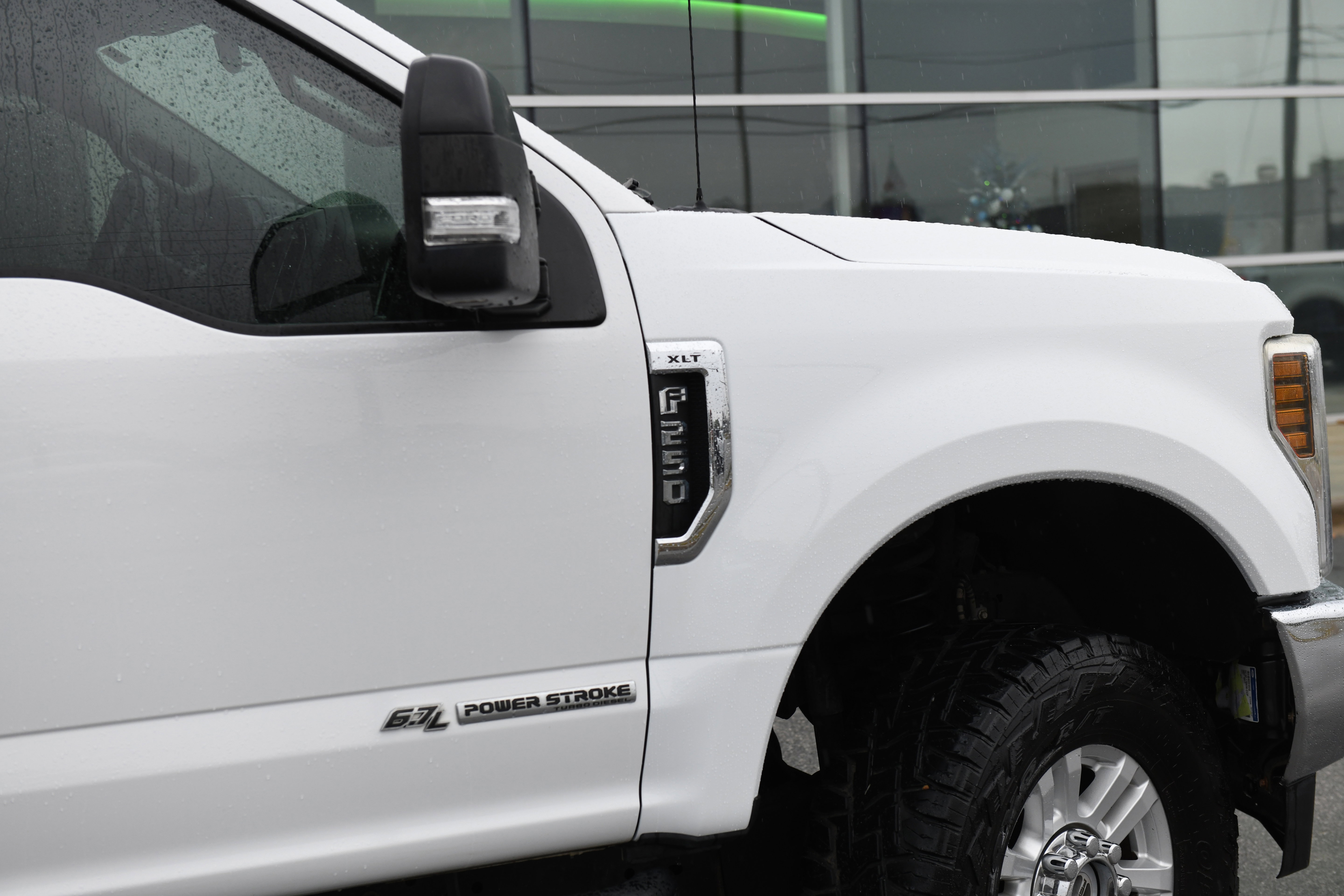 Used 2018 Ford F250 XLT w/ XLT Value Package AWD/4WD image 11