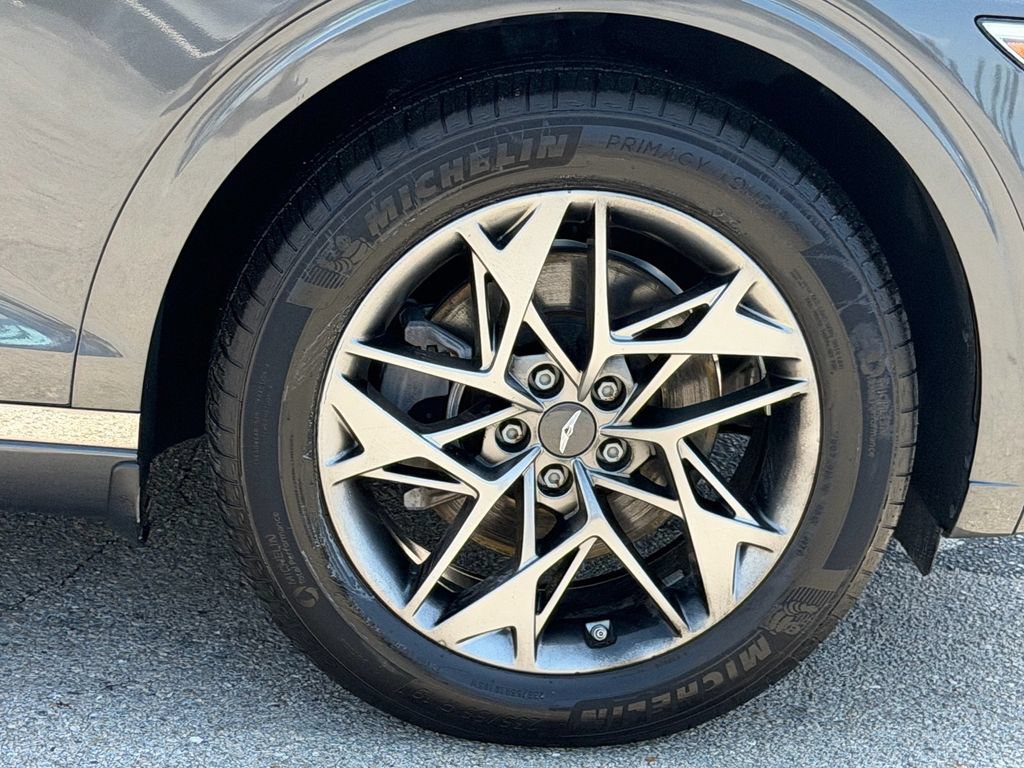 Used 2022 Genesis GV70 2.5T w/ Advanced Package AWD/4WD image 9
