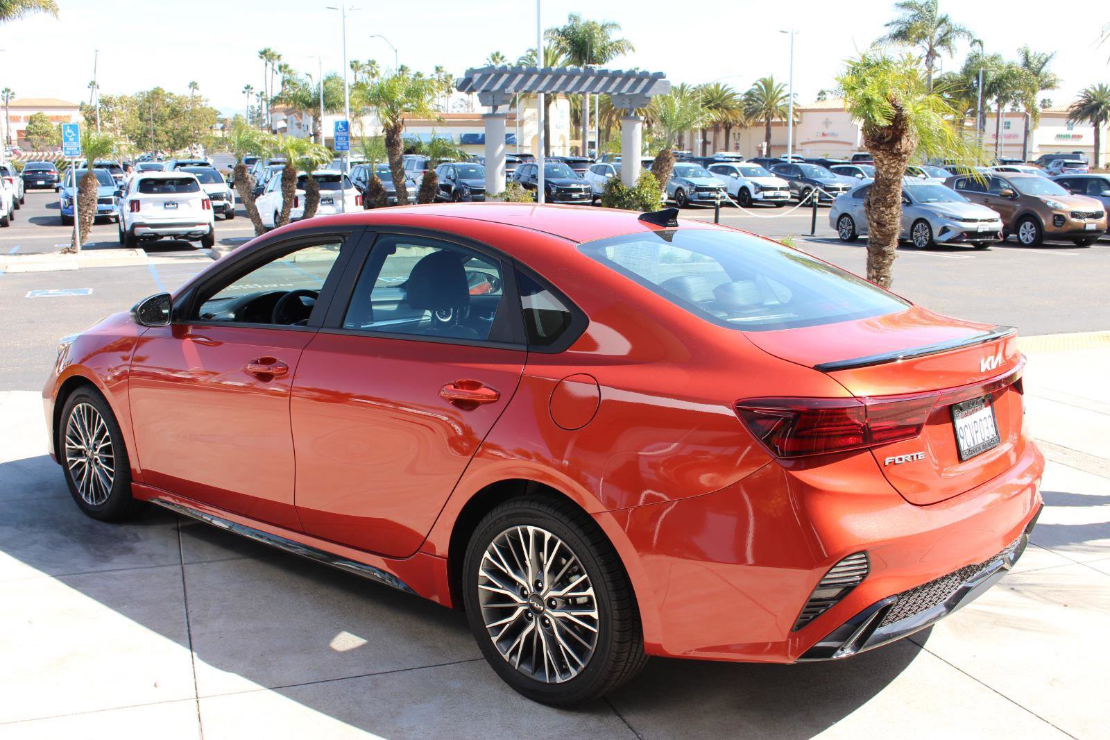 Certified 2023 Kia Forte GT-Line w/ GT-Line Technology Package image 7