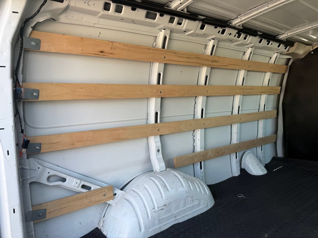 Used 2024 Chevrolet Express 2500 w/ Driver Convenience Package RWD image 16