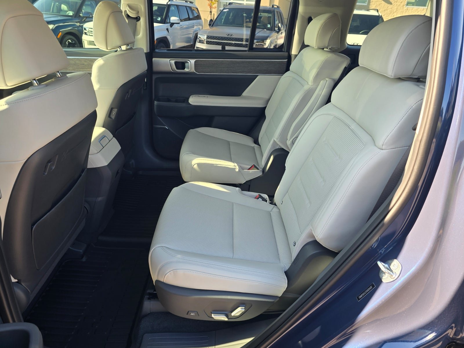 New 2027 Hyundai Santa Fe Calligraphy AWD/4WD image 11