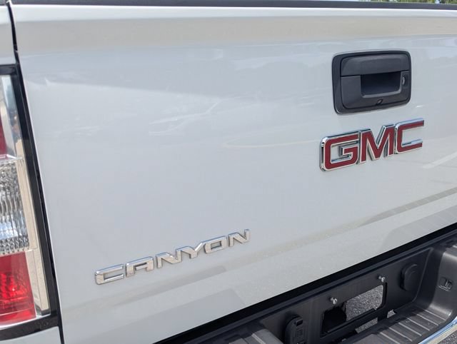 Used 2016 GMC Canyon SLT w/ Driver Alert Package RWD image 10