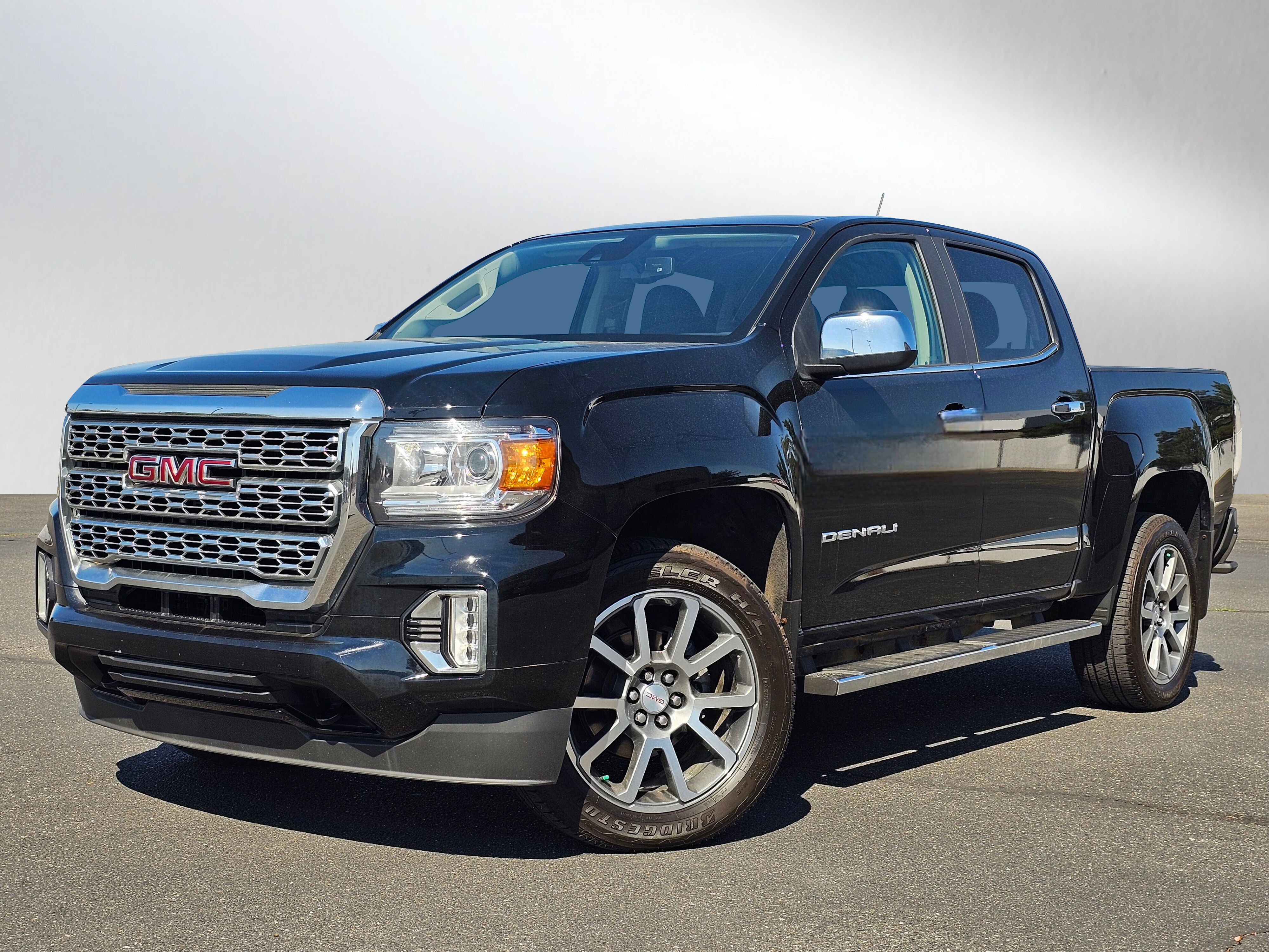 Used 2022 GMC Canyon Denali