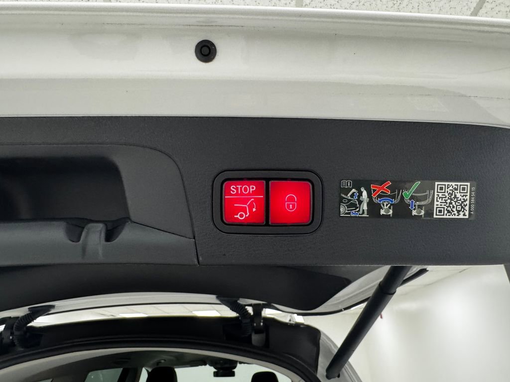 Used 2022 Mercedes-Benz GLS 450 4MATIC image 36