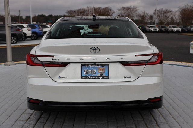 Used 2025 Toyota Camry XLE image 4
