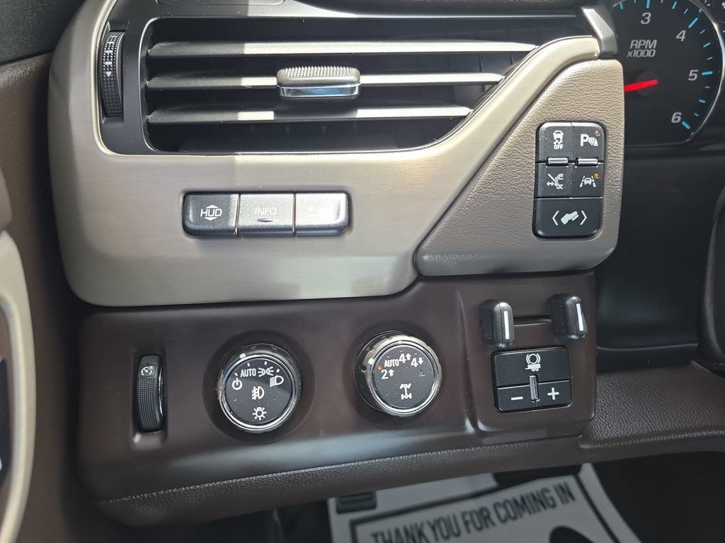 Used 2018 GMC Yukon XL Denali w/ Open Road Package AWD/4WD image 23