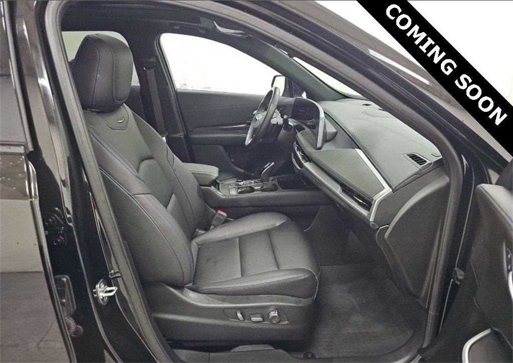 Used 2024 Cadillac XT4 Sport image 7