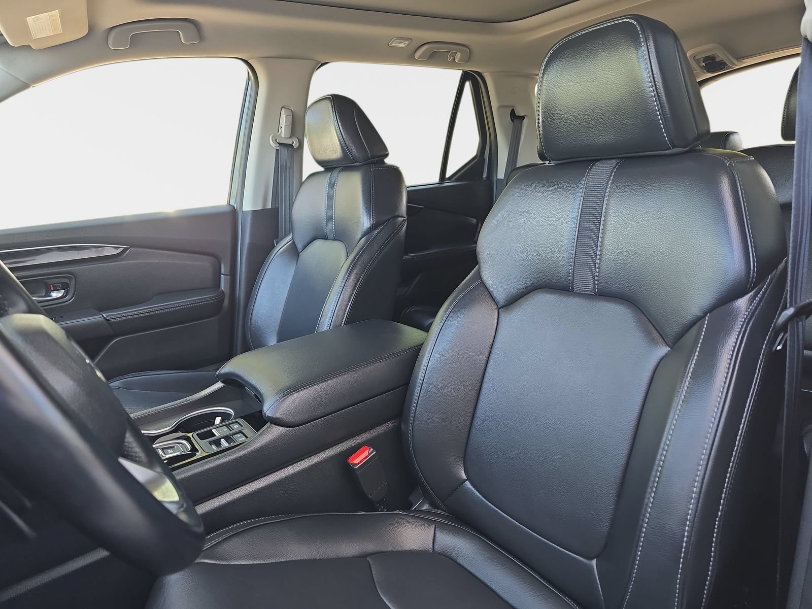 Certified 2024 Honda Pilot Touring image 18