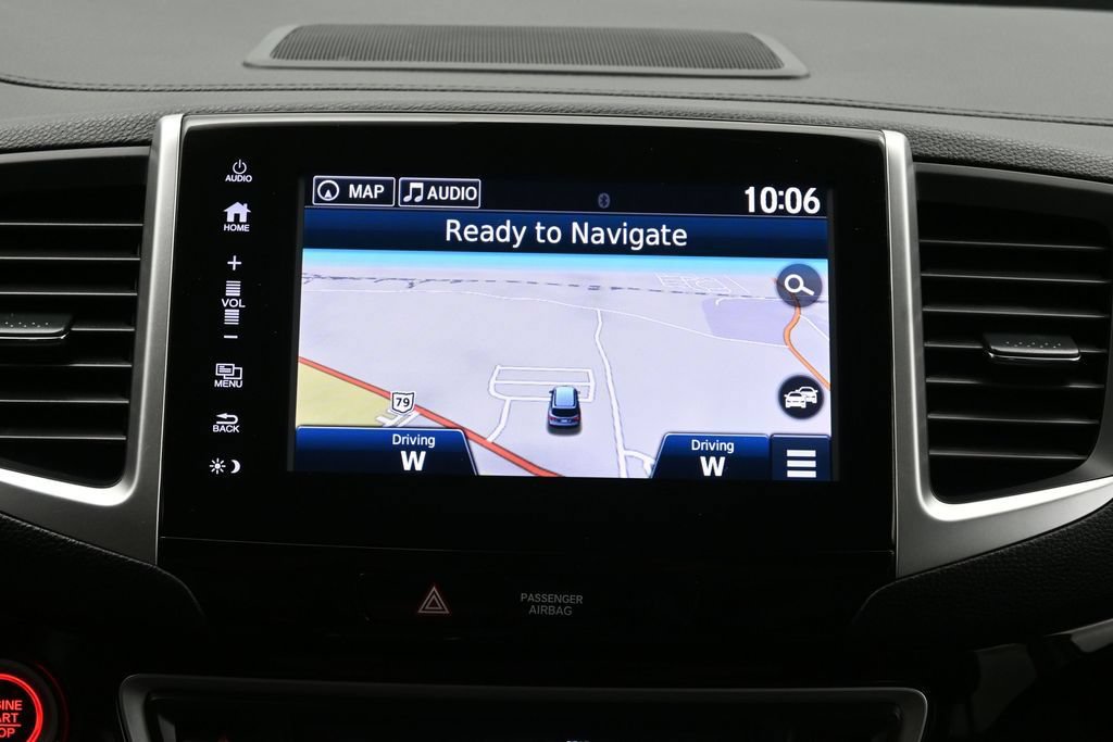 Used 2017 Honda Pilot Touring image 36