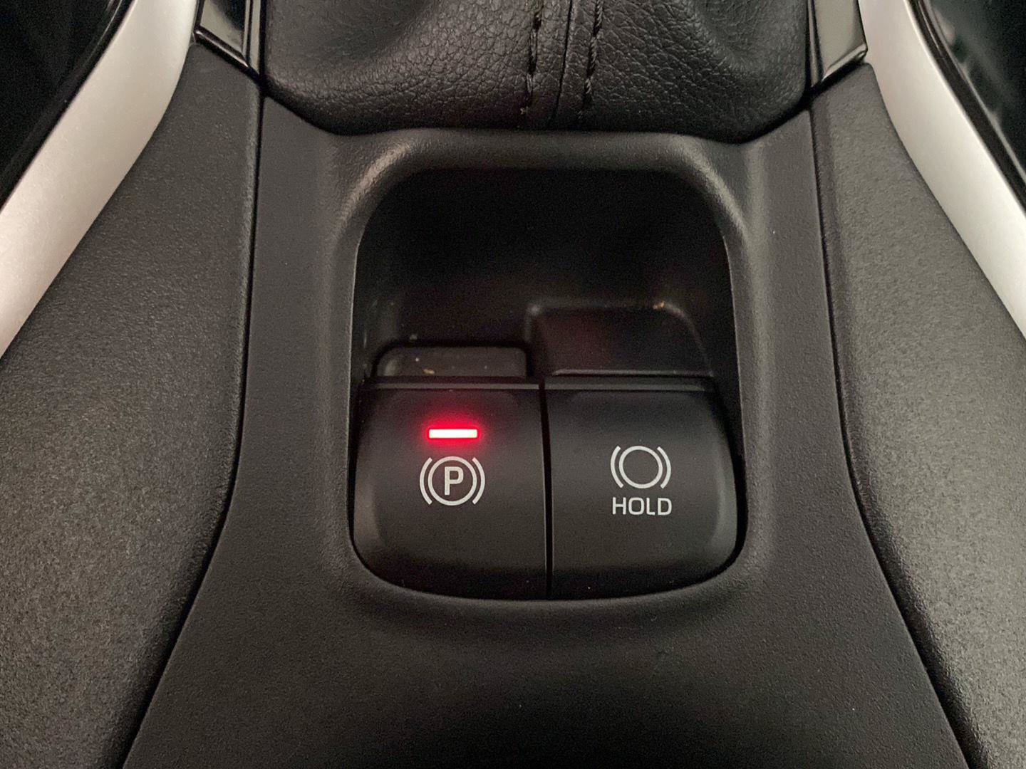 Used 2024 Toyota Corolla Cross LE AWD/4WD image 17