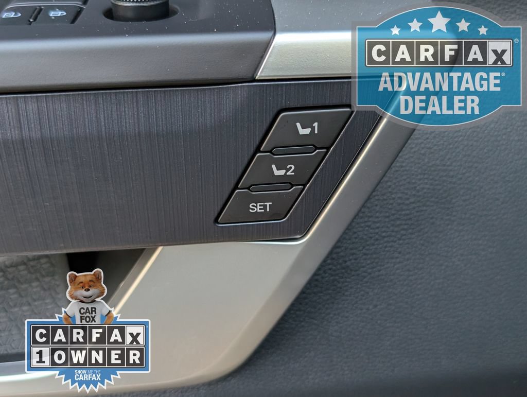 Used 2024 Toyota Sequoia Platinum AWD/4WD image 17