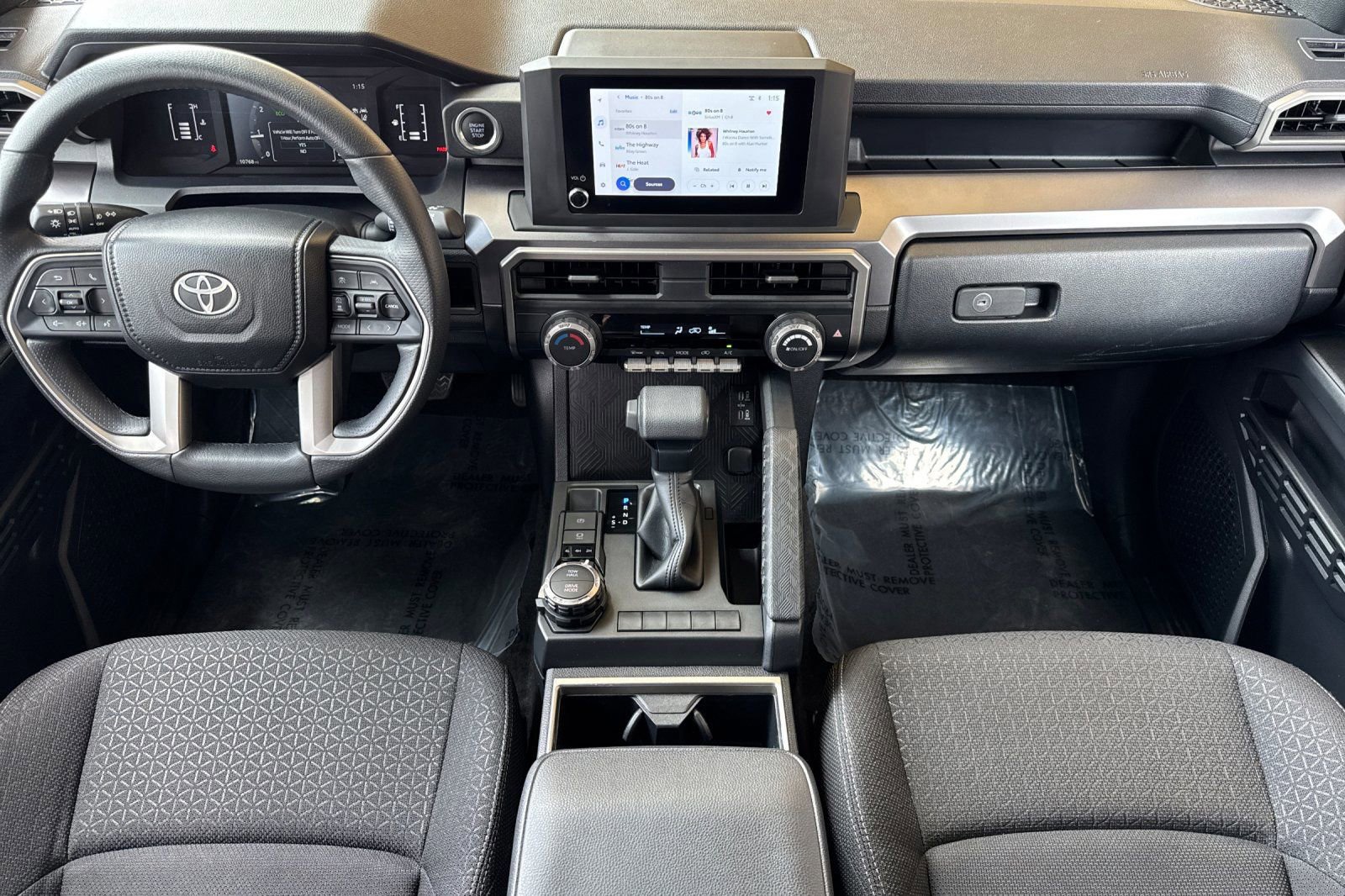Used 2025 Toyota 4Runner SR5 AWD/4WD image 14