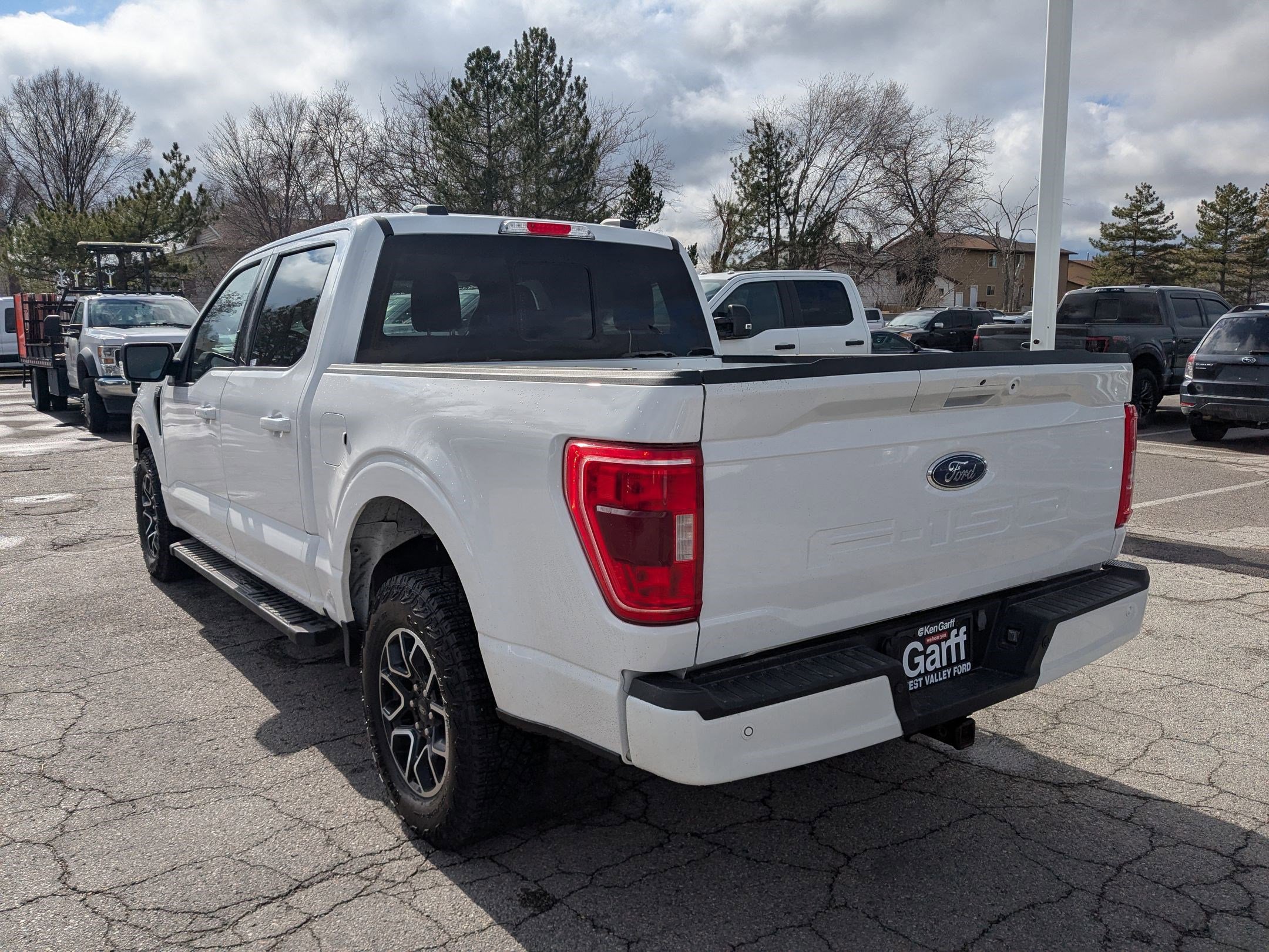 Used 2023 Ford F150 XLT w/ Equipment Group 302A High image 8