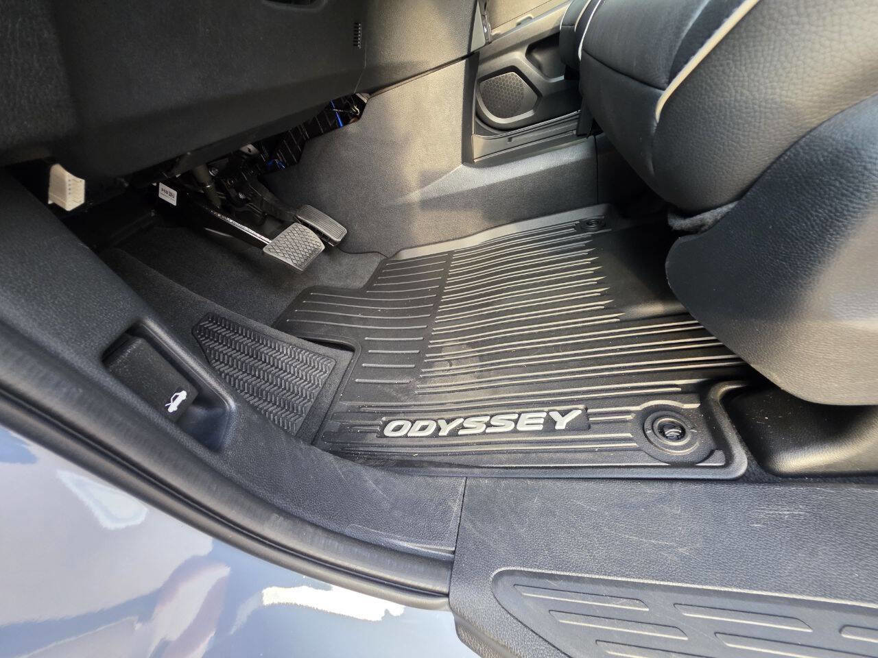 Used 2025 Honda Odyssey Touring image 22