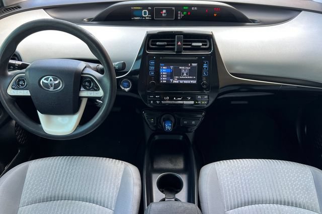 Used 2017 Toyota Prius Four FWD image 14