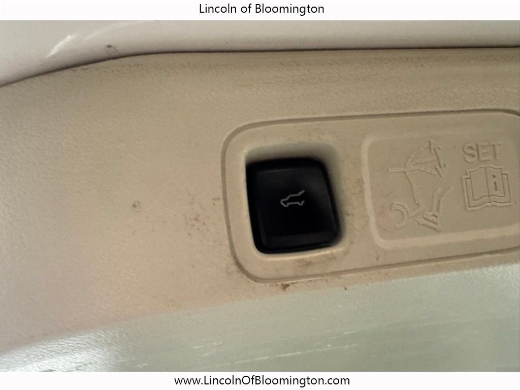 Certified 2023 Lincoln Navigator Black Label AWD/4WD image 33