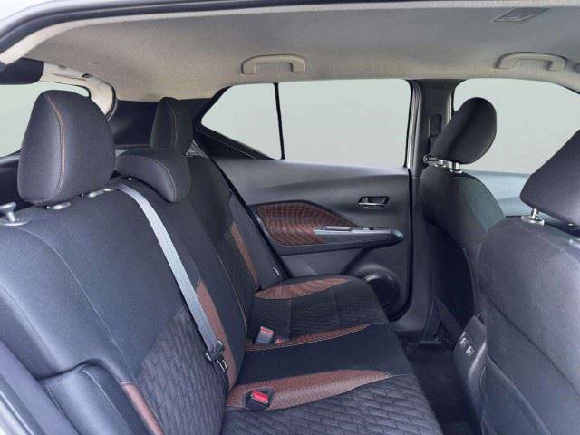 Used 2024 Nissan Kicks SR FWD image 40