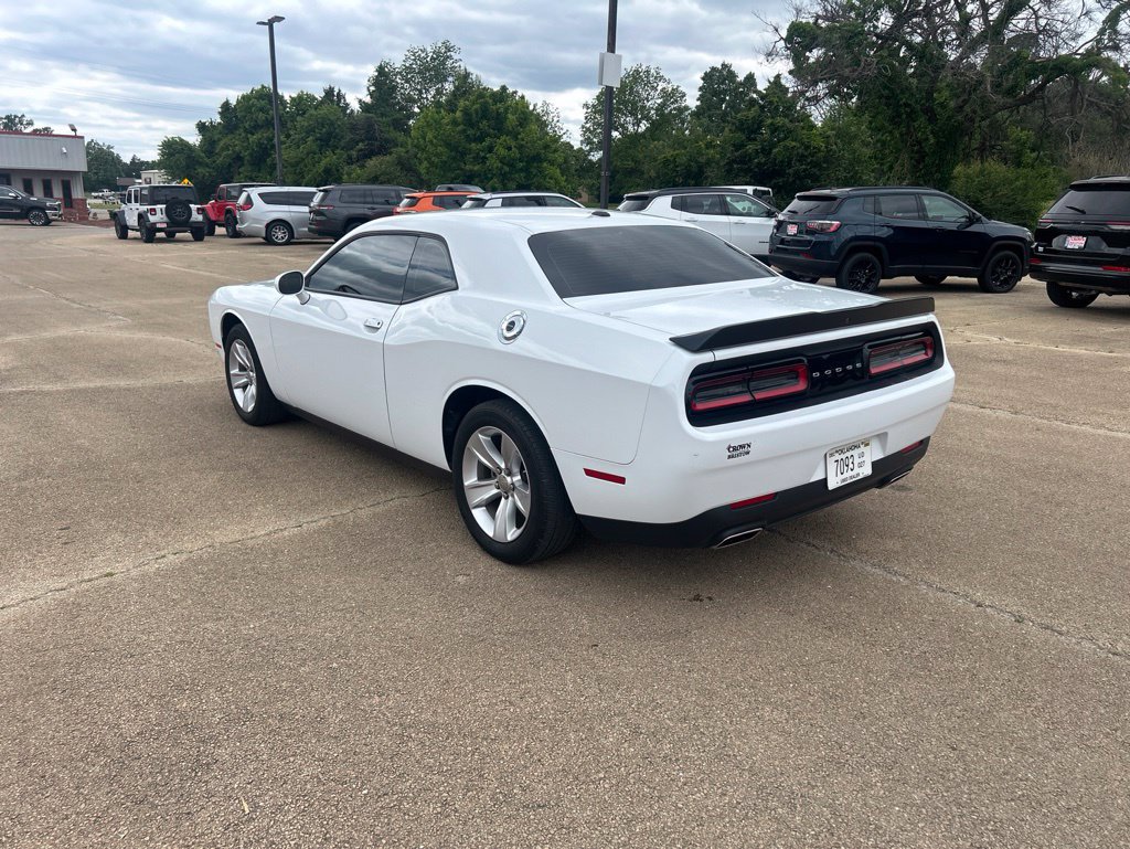 Used 2023 Dodge Challenger SXT RWD image 3