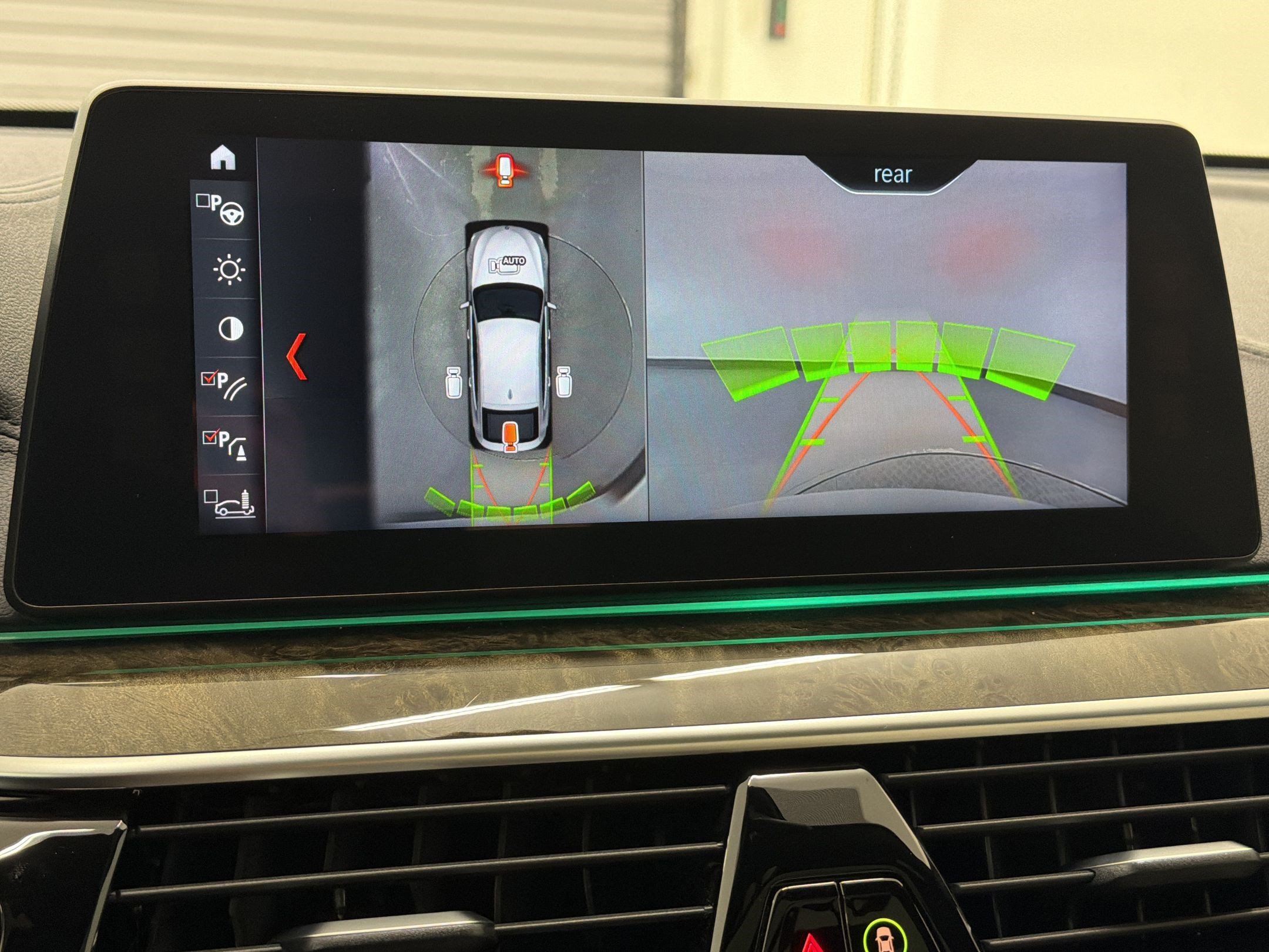 Used 2018 BMW 640i Gran Turismo xDrive AWD/4WD image 24