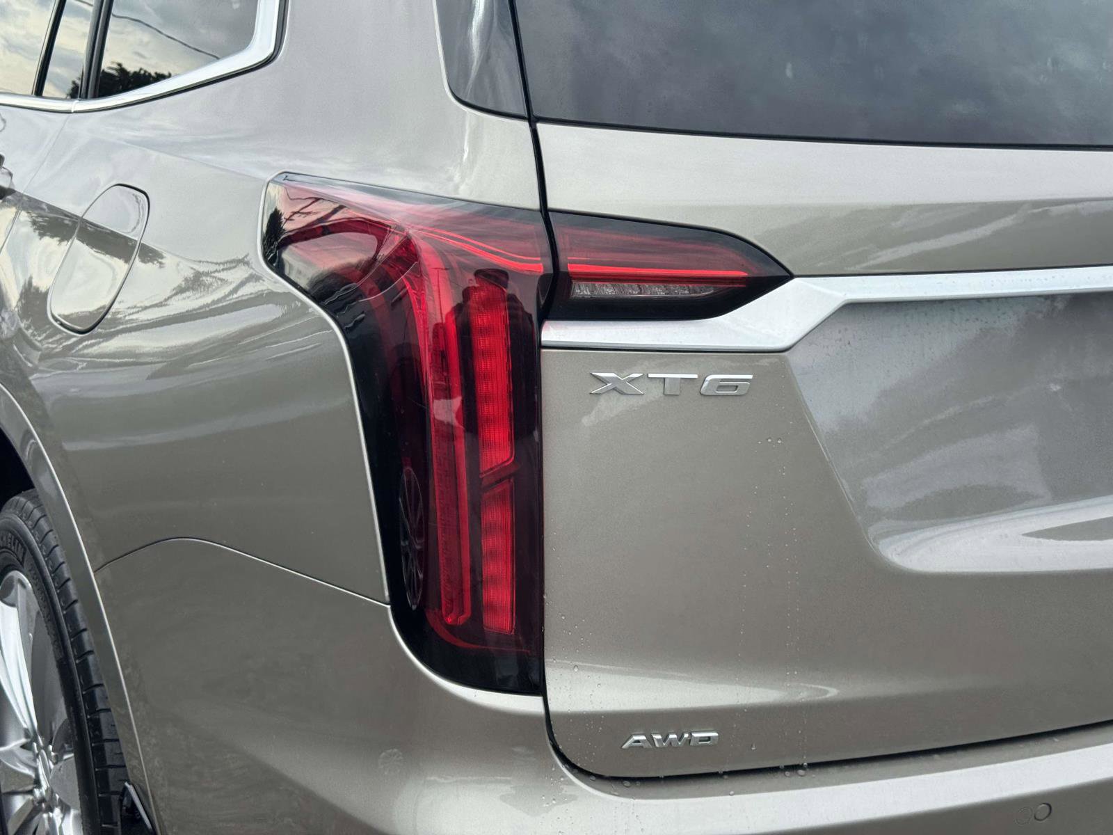 Certified 2023 Cadillac XT6 Premium Luxury image 11