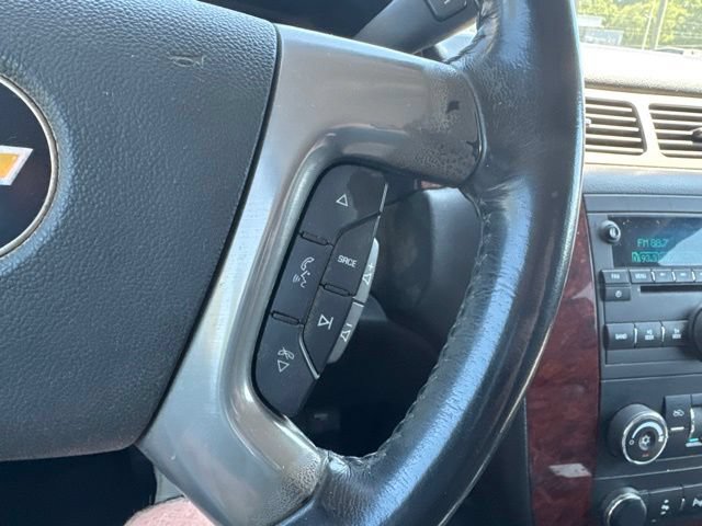 Used 2011 Chevrolet Avalanche LS w/ Convenience Package AWD/4WD image 20