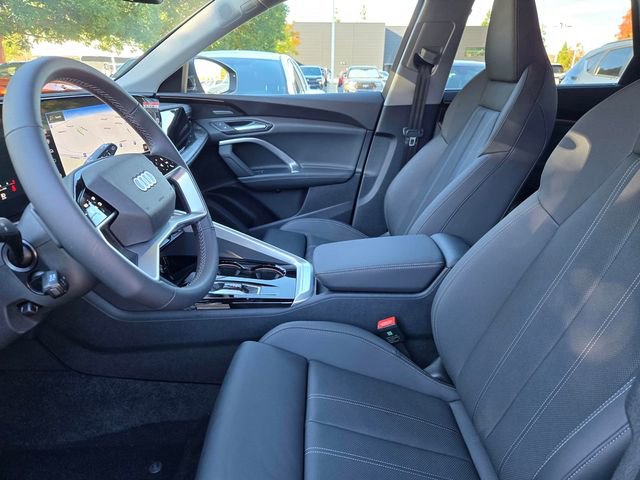 Used 2025 Audi Q5 Premium Plus w/ Premium Plus image 28