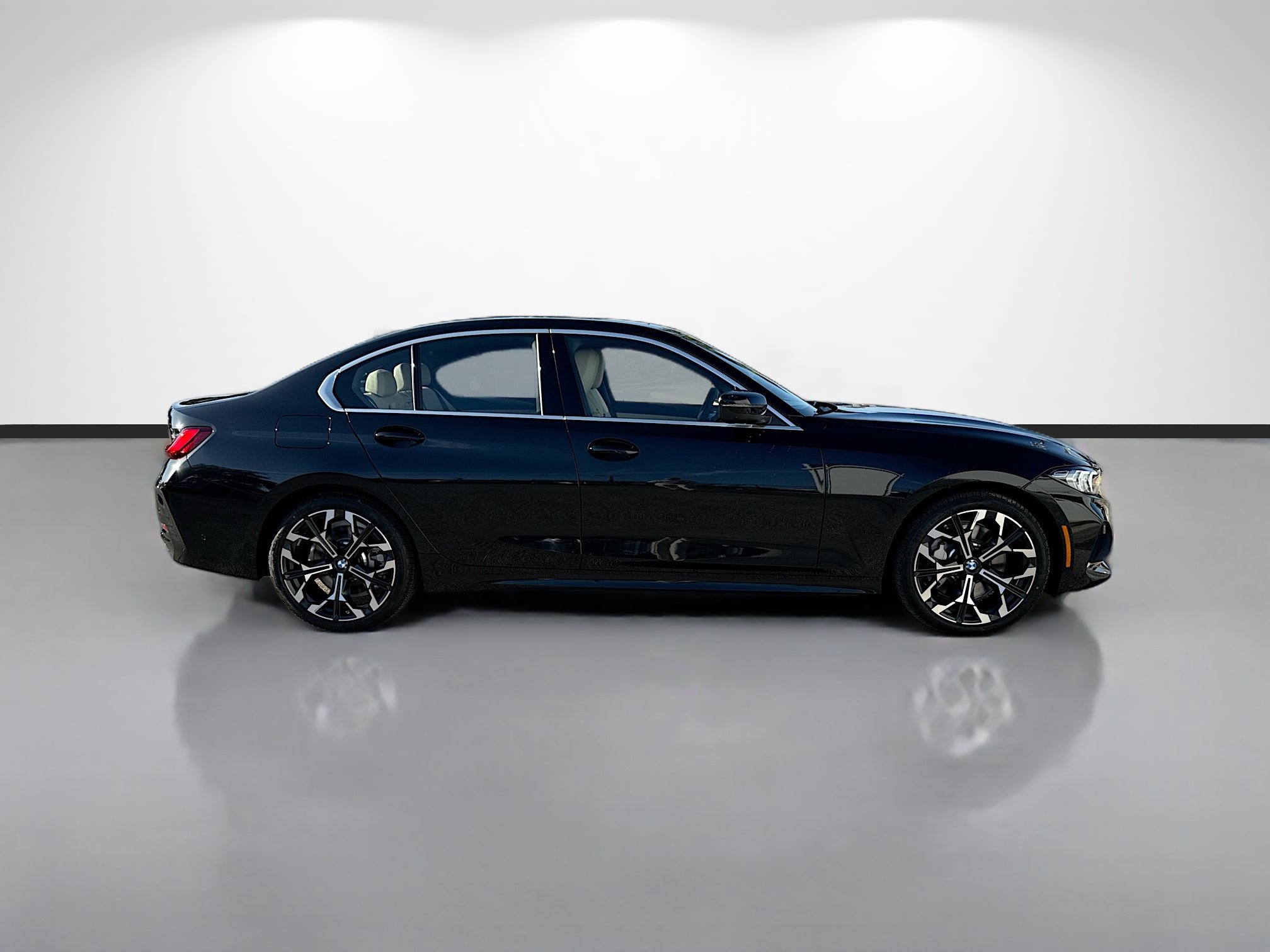 New 2026 BMW 330i Sedan w/ Premium Package RWD image 2