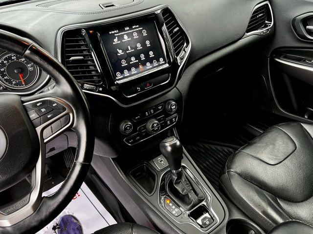 Used 2019 Jeep Cherokee Limited FWD image 75