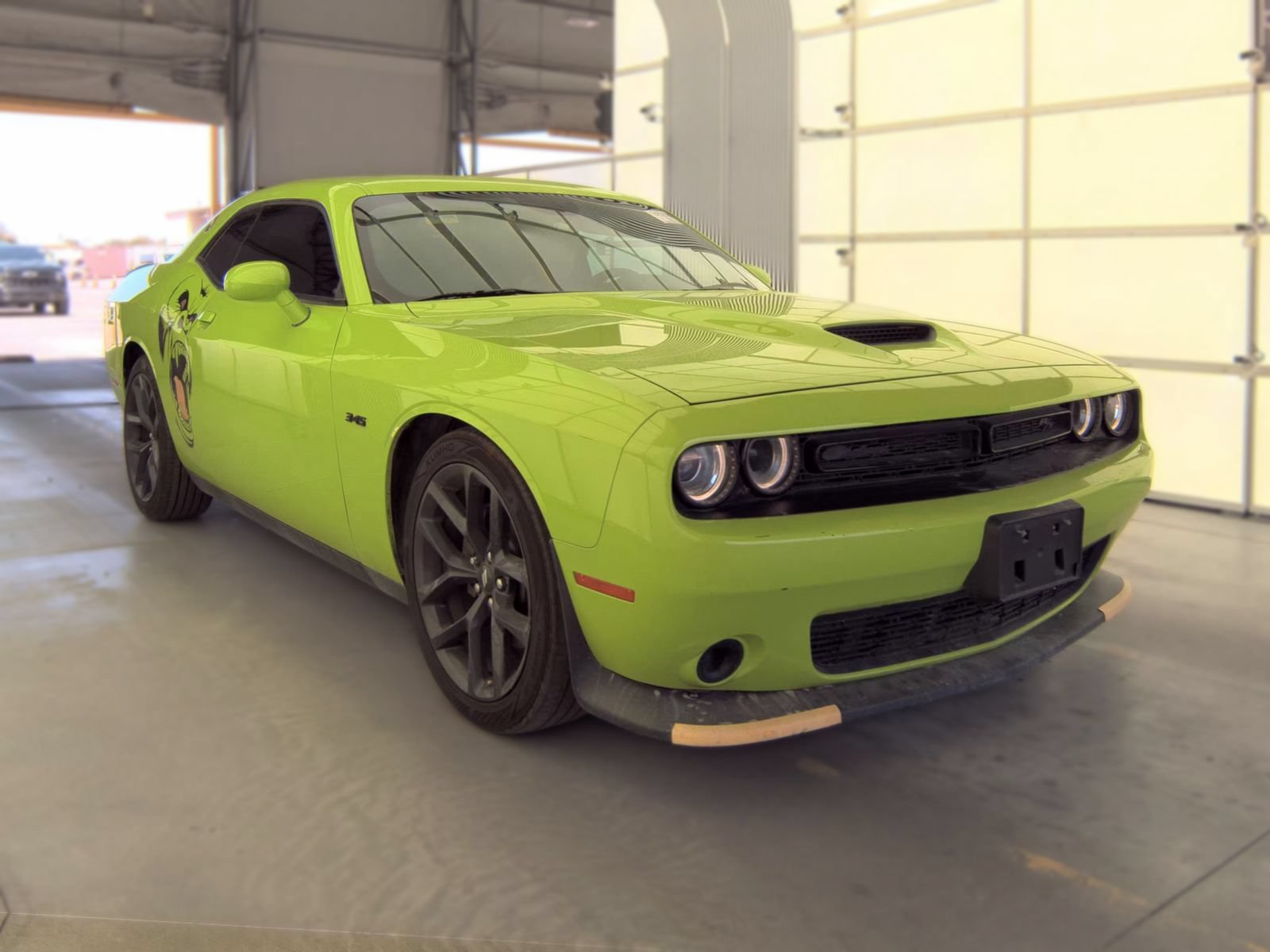 Used 2023 Dodge Challenger R/T w/ Blacktop Package RWD image 2