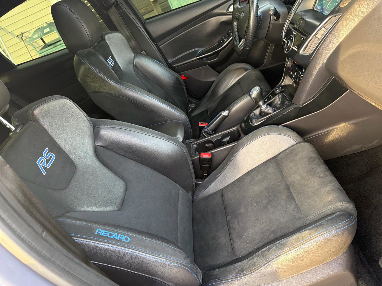 Used 2016 Ford Focus RS image 25