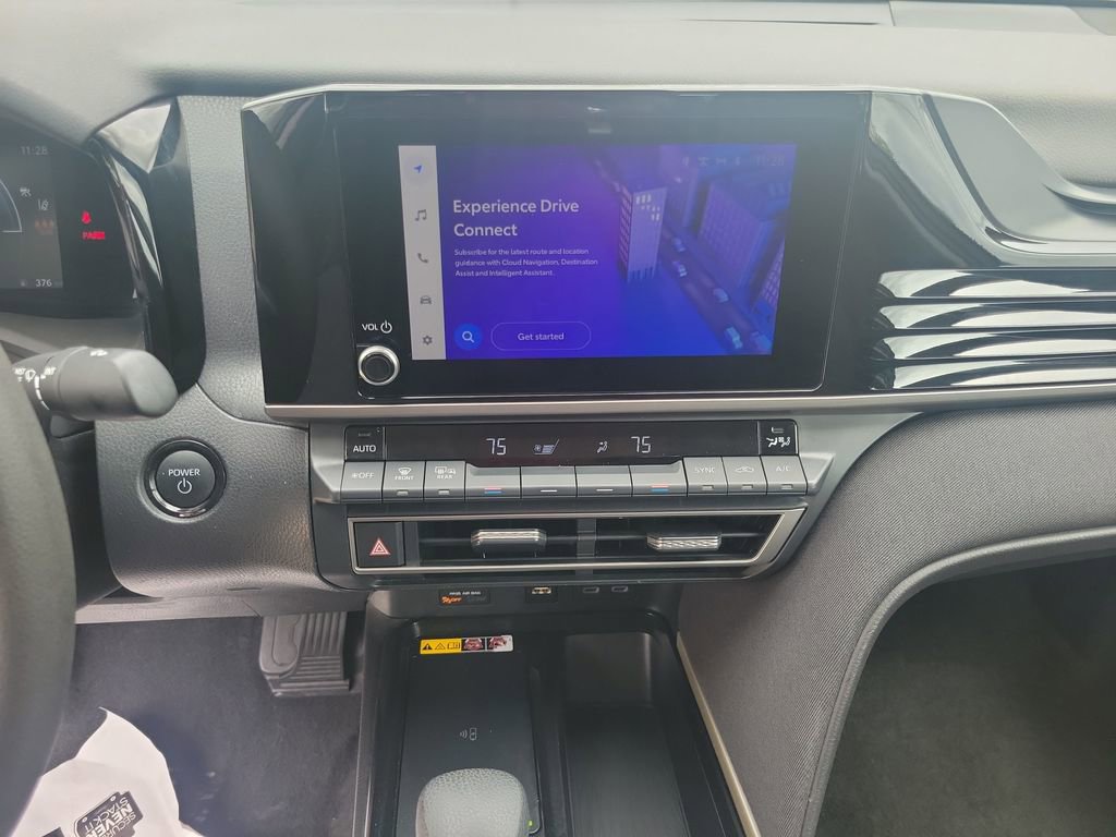Certified 2025 Toyota Camry LE FWD image 19