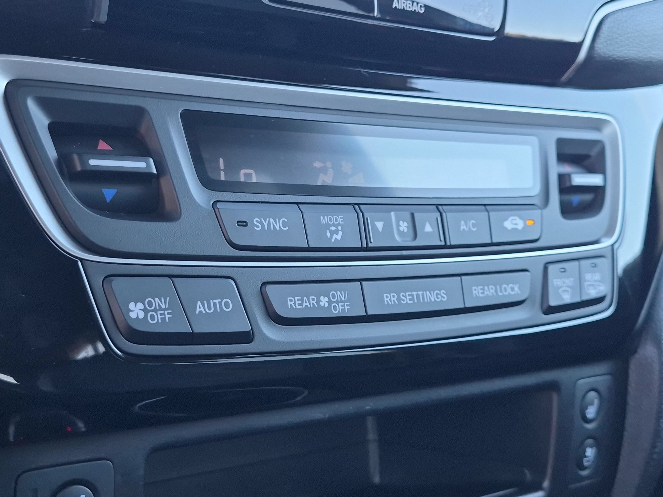 Certified 2024 Honda Passport Black Edition image 20