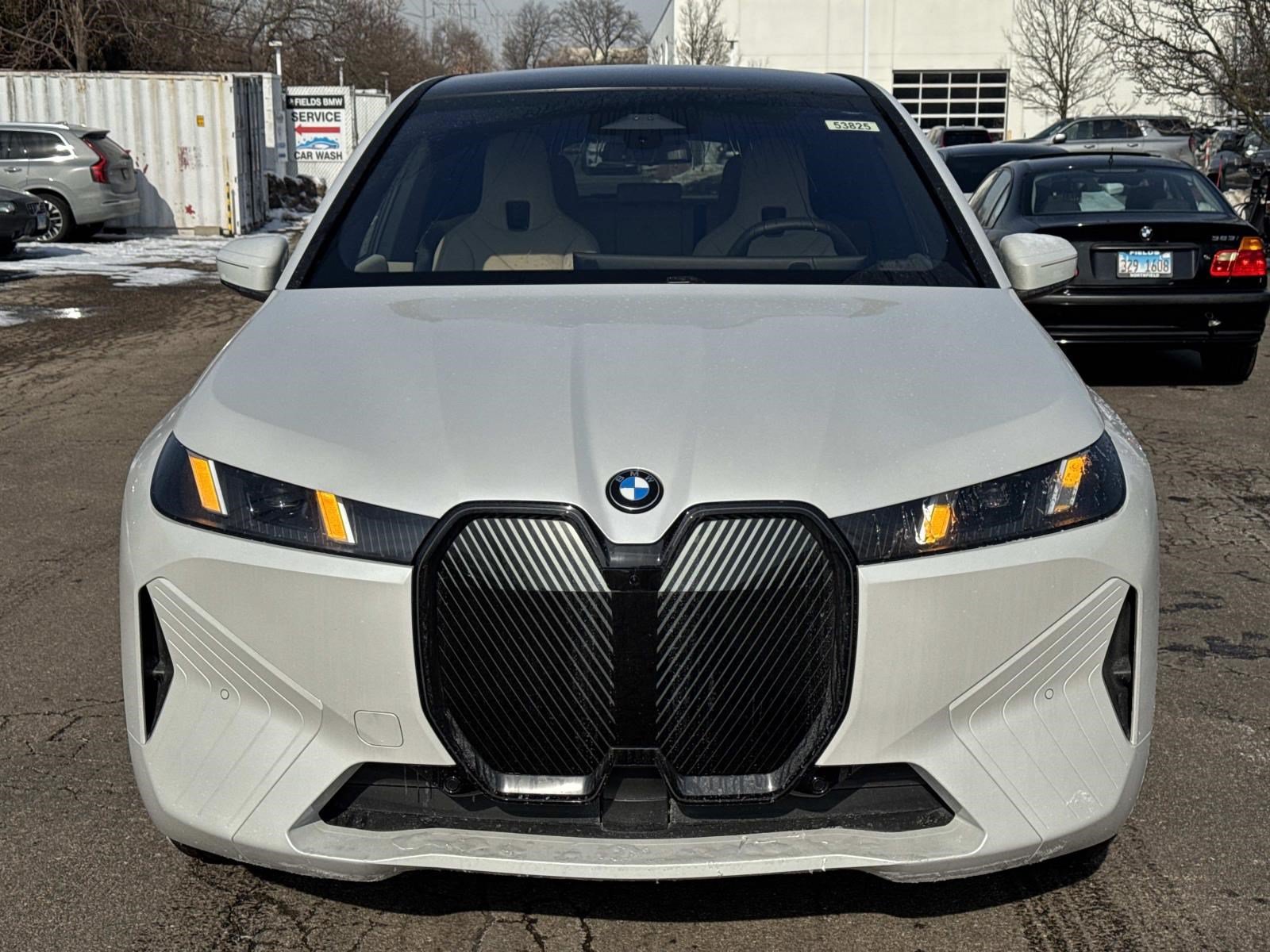 New 2026 BMW iX xDrive60 w/ Premium Package AWD/4WD image 2