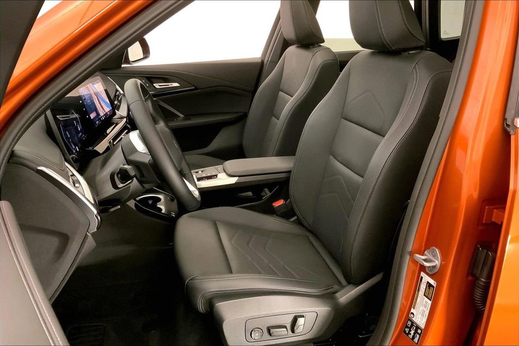 Certified 2025 BMW X1 xDrive28i AWD/4WD image 13
