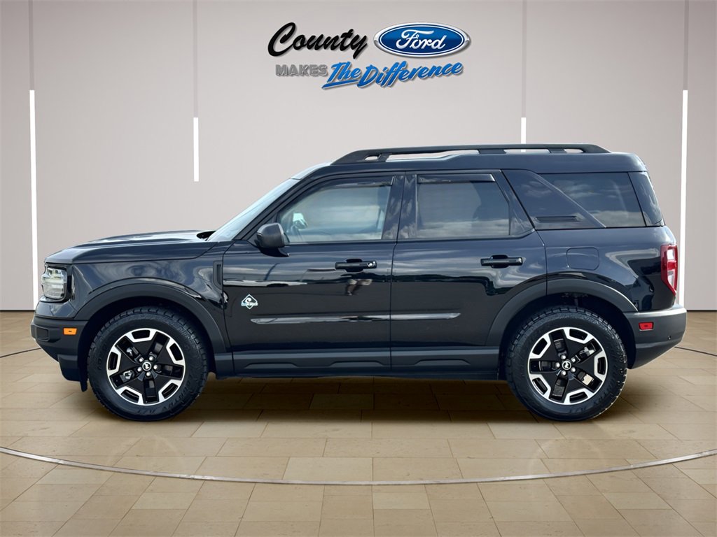 Used 2023 Ford Bronco Sport Outer Banks w/ Tech Package image 3