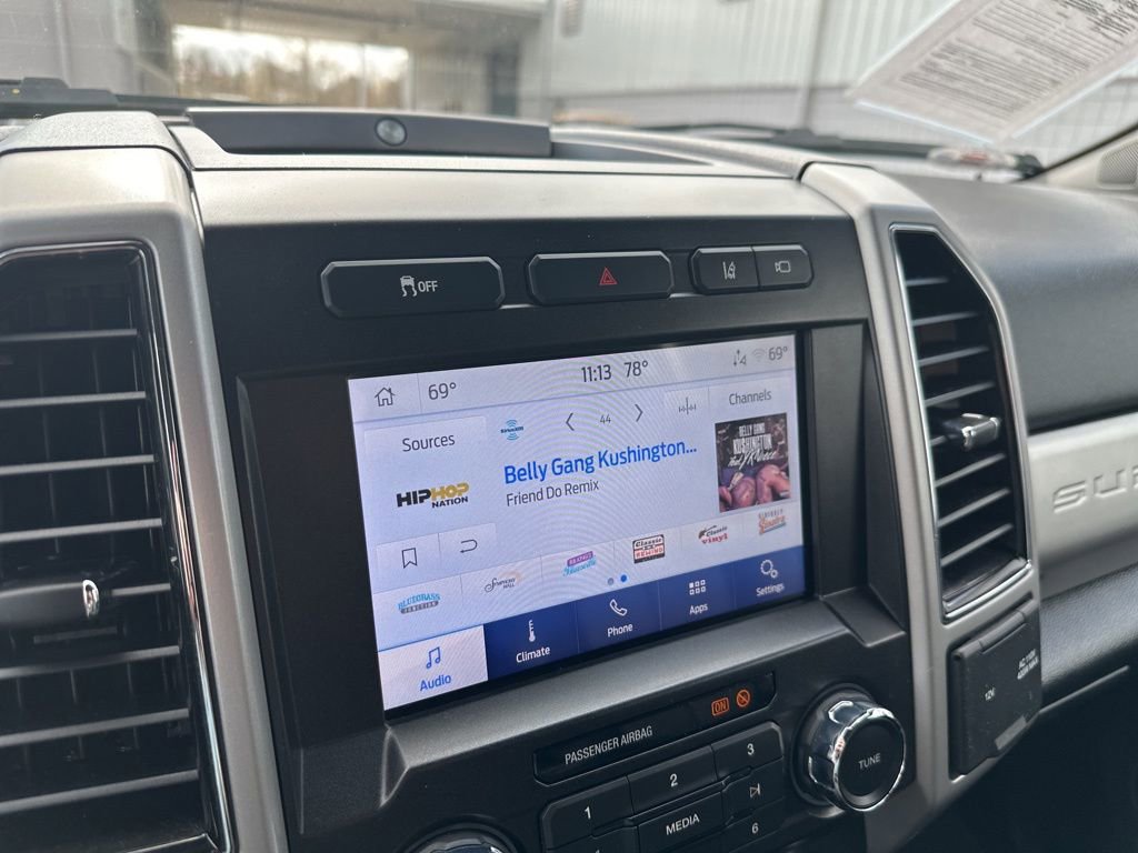 Used 2021 Ford F350 Lariat image 24