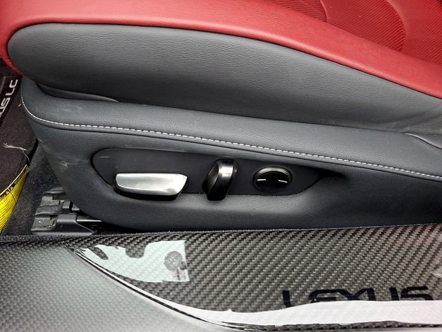 Used 2021 Lexus LC 500 Convertible w/ Touring Package image 18