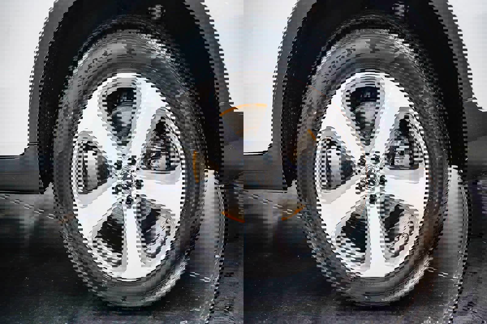 Used 2022 Mercedes-Benz GLC 300 image 10