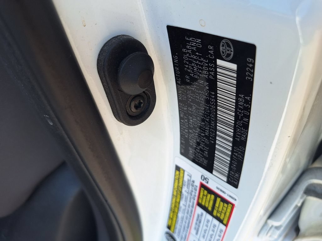 Used 2024 Toyota Camry LE FWD image 30
