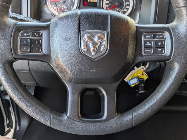 Used 2022 RAM 1500 Tradesman w/ Chrome Appearance Group RWD image 5