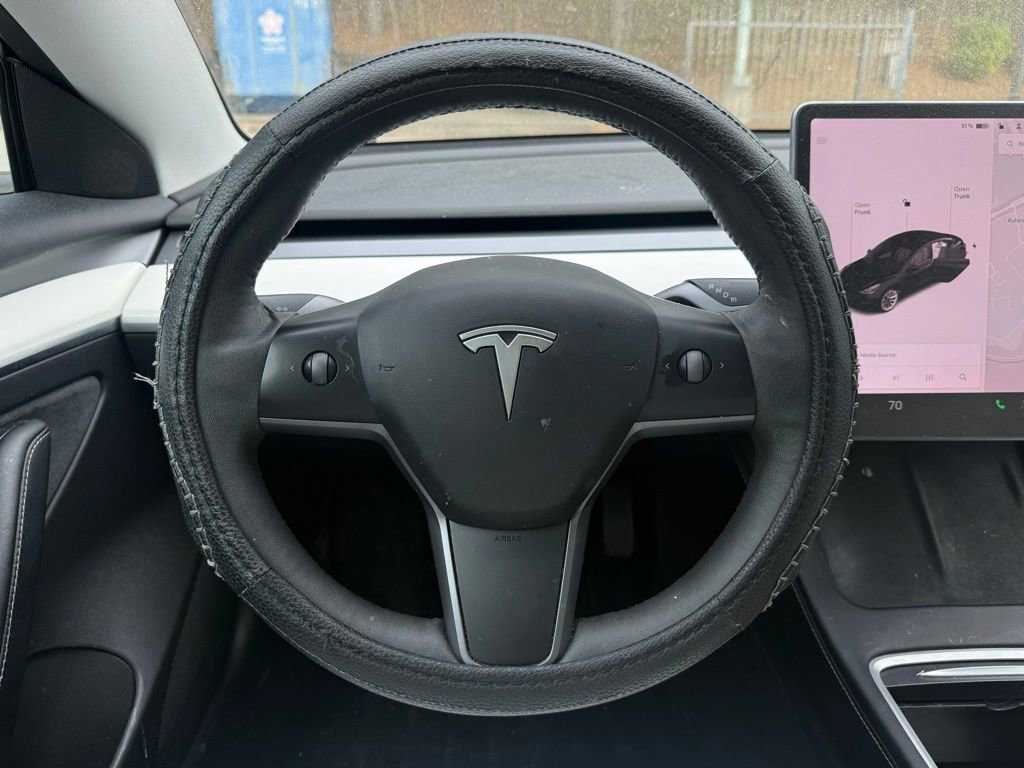 Used 2021 Tesla Model 3 Standard Range Plus image 10